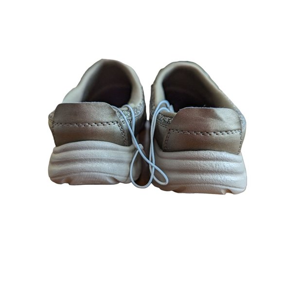 Easy Spirit Traveltime Slip-on Sneaker - Picture 4 of 6